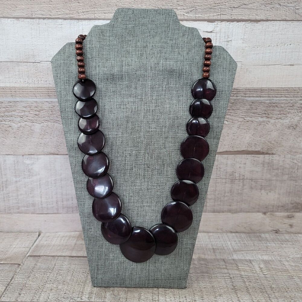 Vintage Purple Lucite Necklace Graduated Round Disc Wood Beads Bundle of Two - Picture 9 of 15
